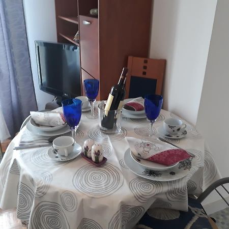 Apartment Karlos Загреб Экстерьер фото
