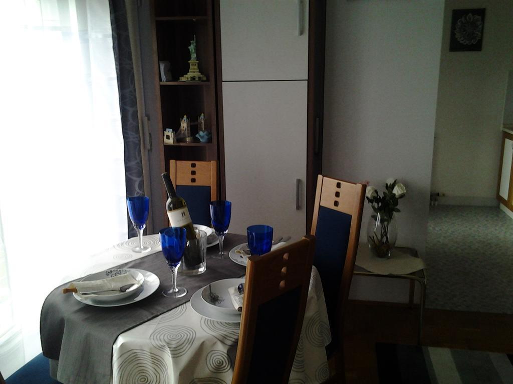 Apartment Karlos Загреб Экстерьер фото