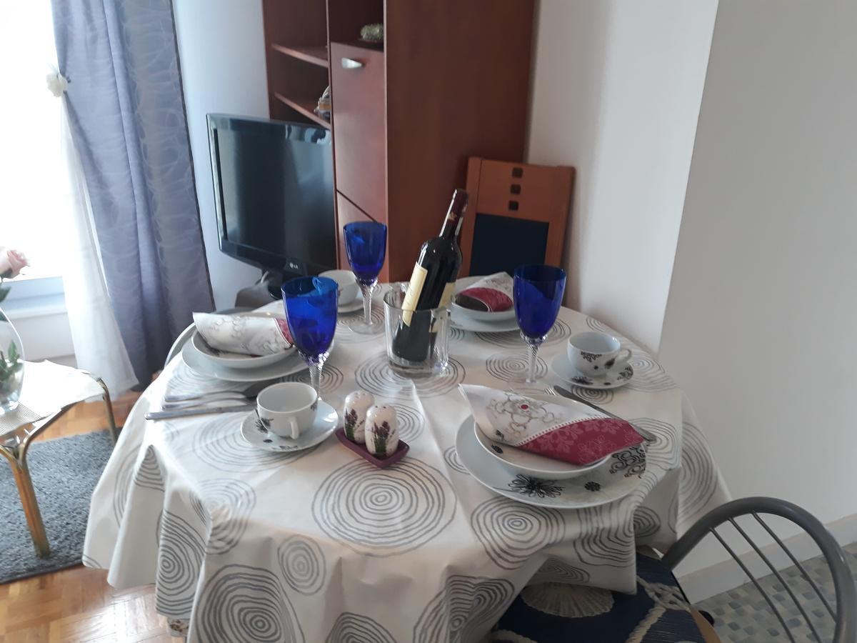 Apartment Karlos Загреб Экстерьер фото