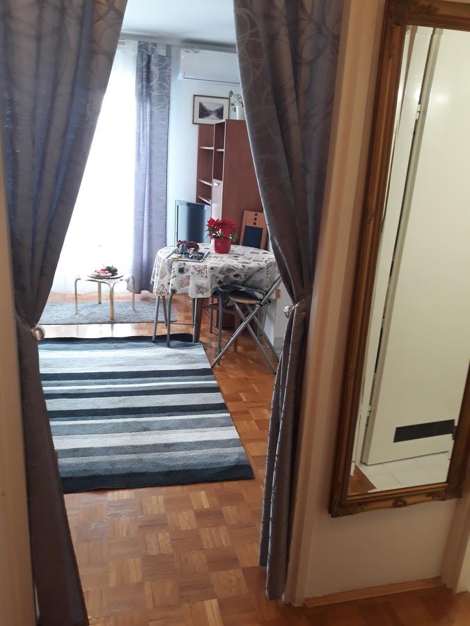 Apartment Karlos Загреб Экстерьер фото