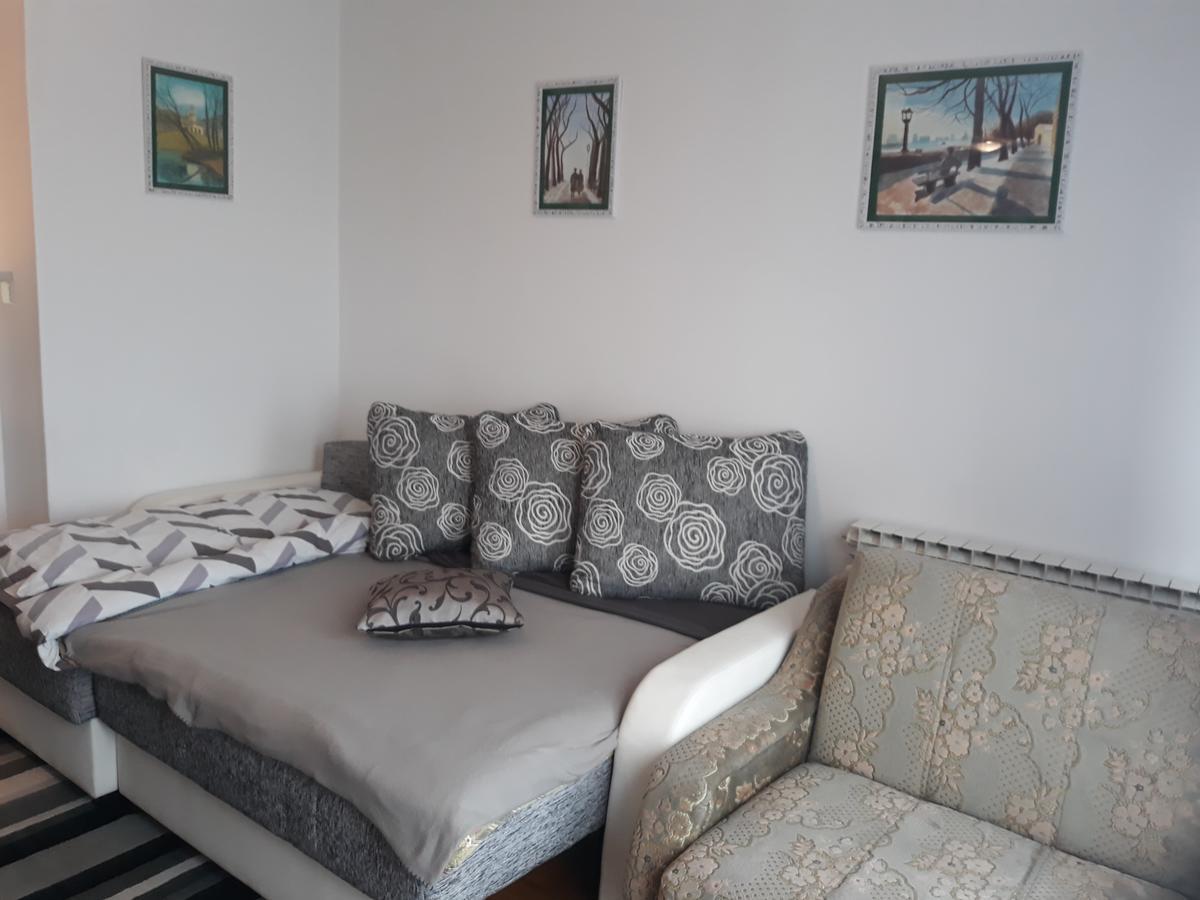 Apartment Karlos Загреб Экстерьер фото